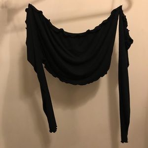 Black off the shoulder long sleeve crop top